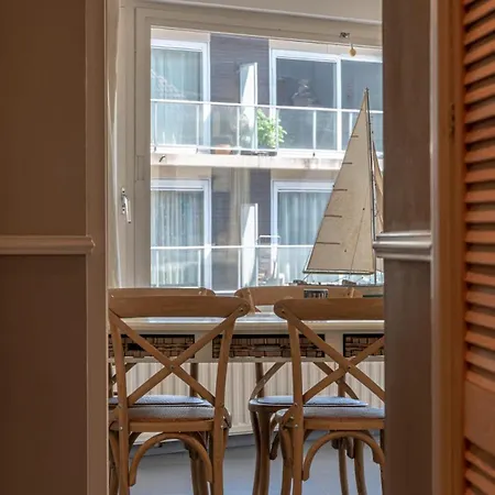 Spacious Up To 6 People Apartment