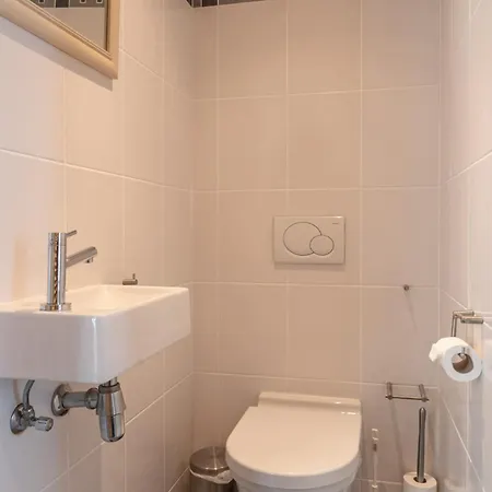 Apartment Spacious Up To 6 People Ostend