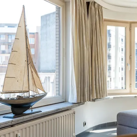 Spacious Up To 6 People Ostend